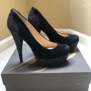 Enzo Angliolini Platform Pump Size 8.5
